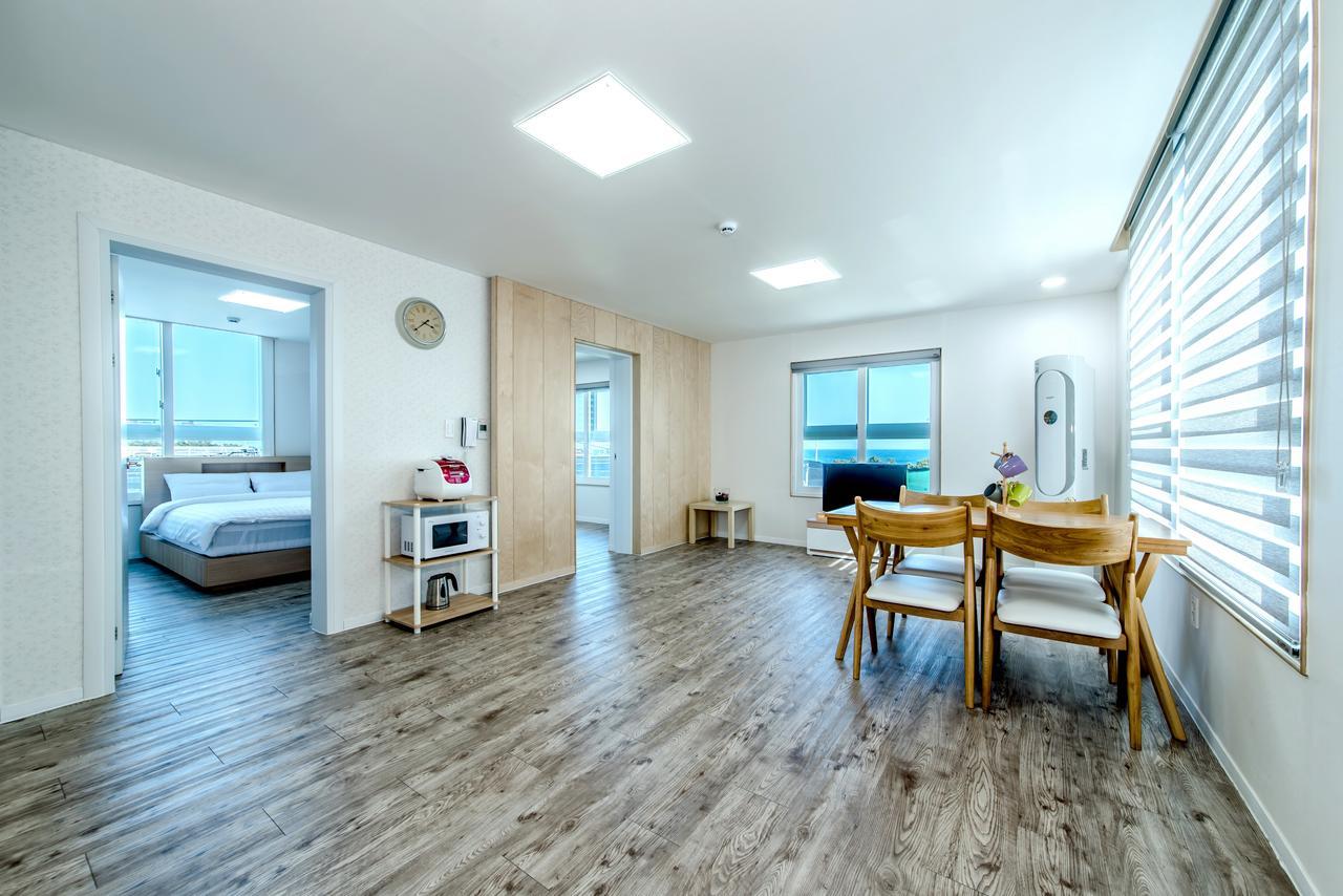 Jeju Hada Pension Seogwipo Exteriör bild