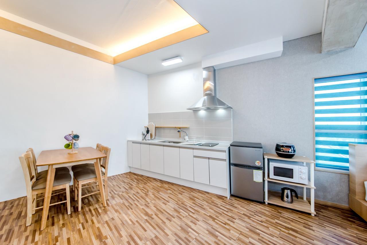 Jeju Hada Pension Seogwipo Exteriör bild